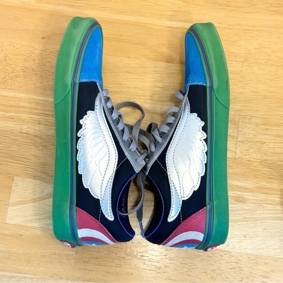 Size 5.5 VANS MARVEL The Avengers Captain America - Picture 5 of 8